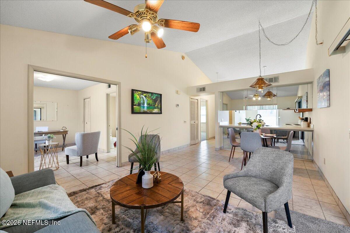 11445 Lancer Way Jacksonville, FL 32223 - Photo 8 of 27 11-7RV06441