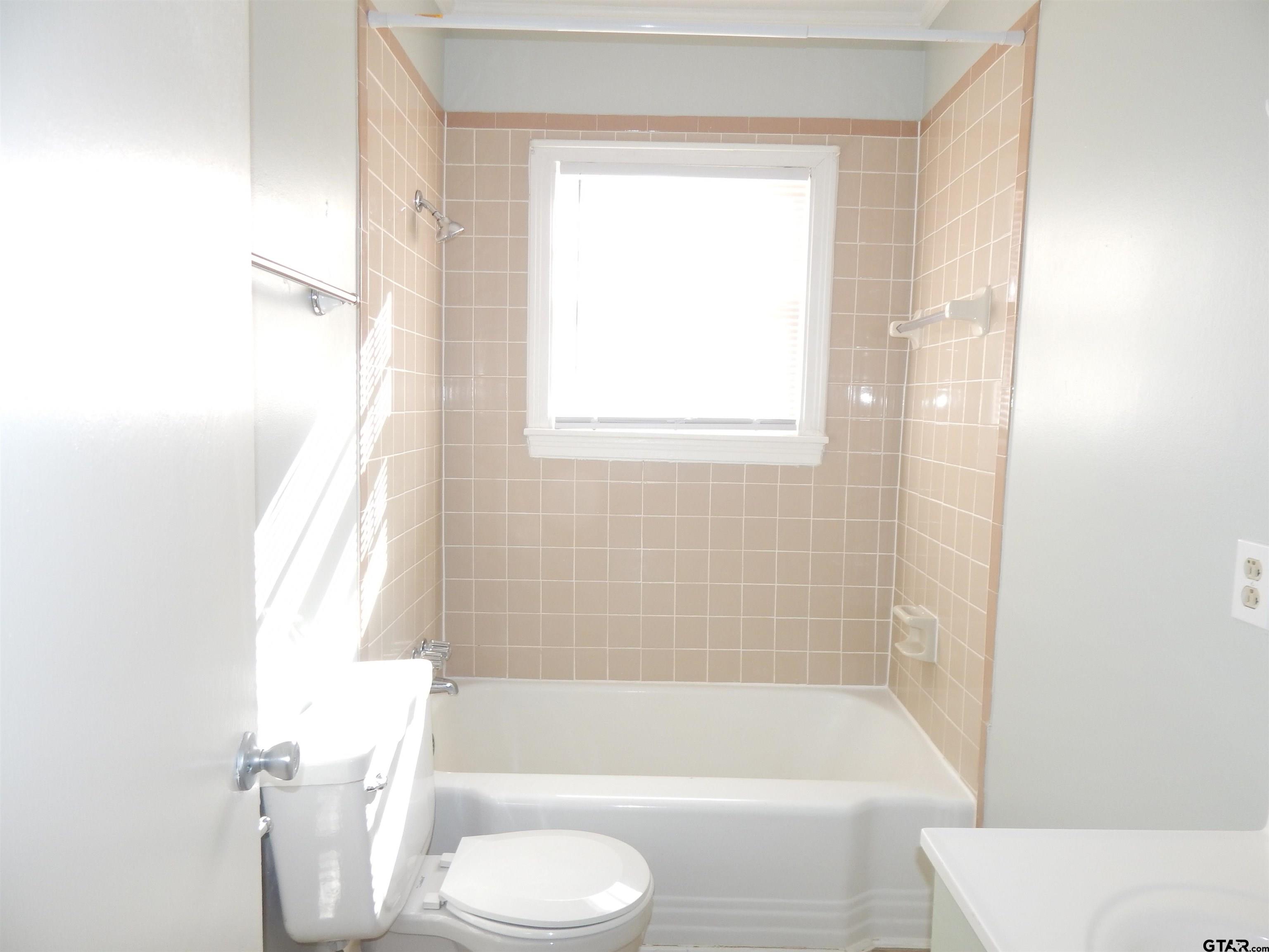 920 West 6th Street Tyler, TX 75701 - Photo 18 of 29