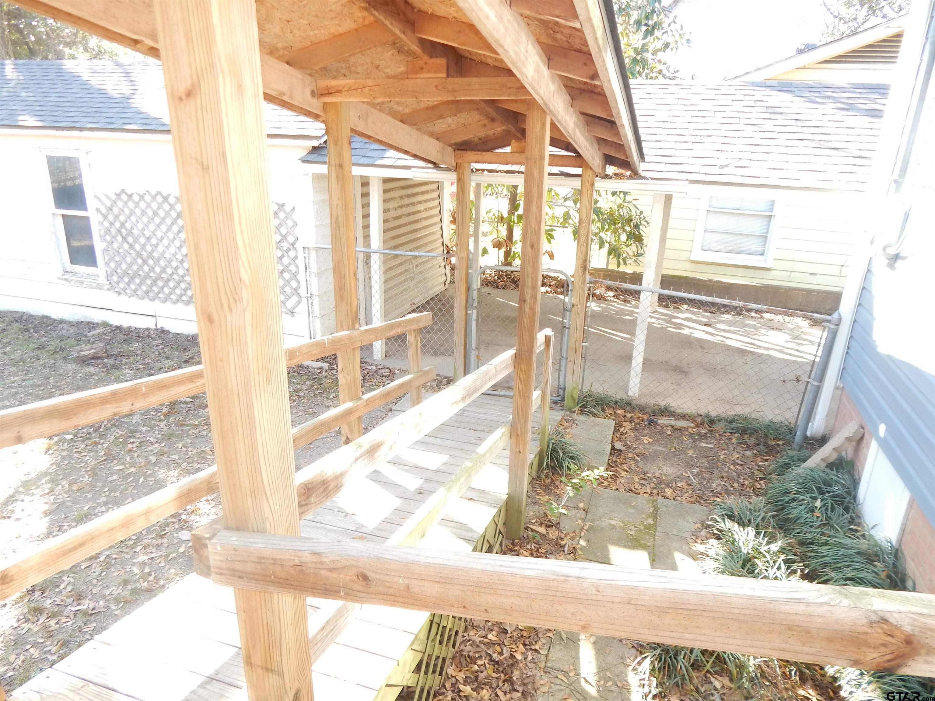 920 West 6th Street Tyler, TX 75701 - Photo 26 of 29