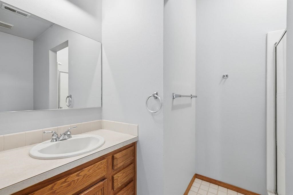 20607 North Market Road Colbert, WA 99005 - Photo 15 of 48