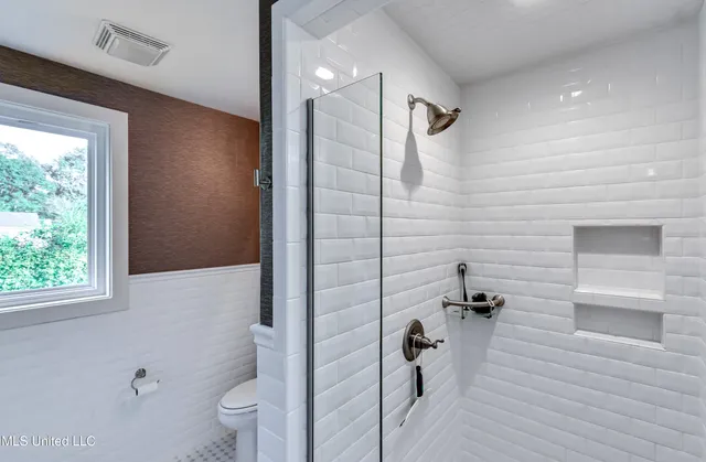 $230,000 | 239 Fernwood Drive, Jackson, MS 39206