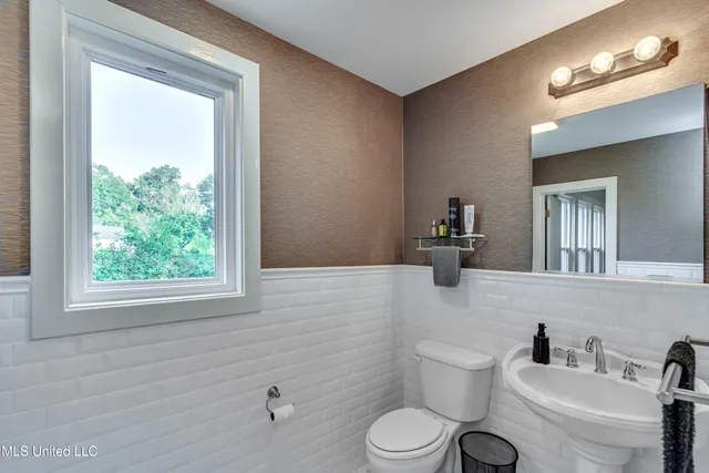 $230,000 | 239 Fernwood Drive, Jackson, MS 39206