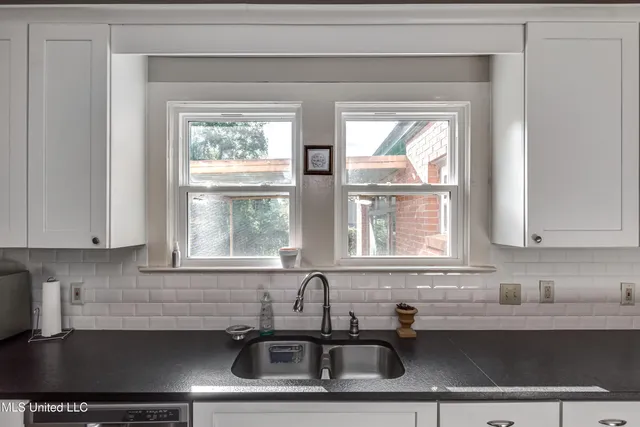 $230,000 | 239 Fernwood Drive, Jackson, MS 39206