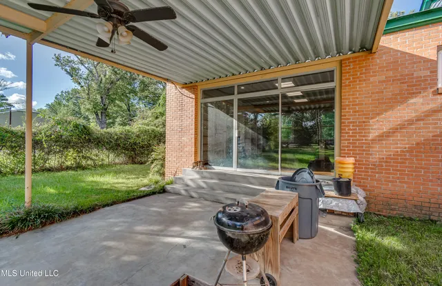 $230,000 | 239 Fernwood Drive, Jackson, MS 39206