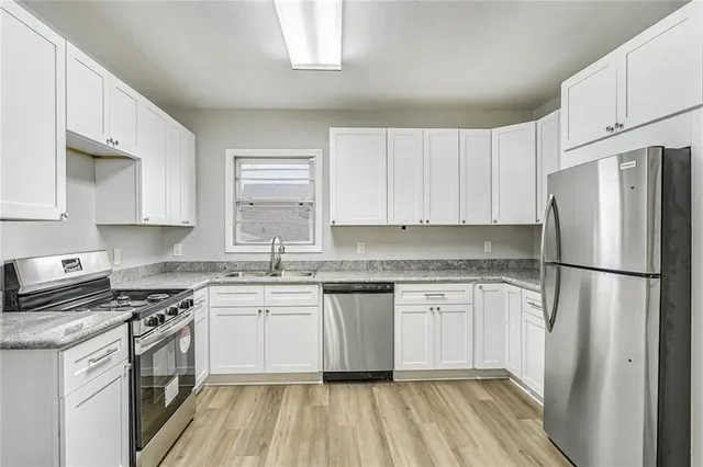 $2,000 | 3207 Bauvais Street, Unit B, Metairie, LA 70001