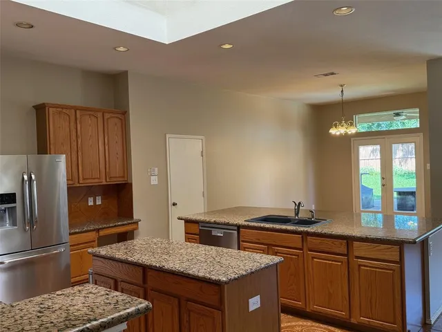 $3,500 | 405 Love Bird Lane, Murphy, TX 75094