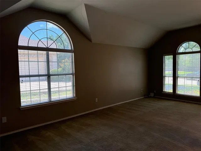 $3,500 | 405 Love Bird Lane, Murphy, TX 75094