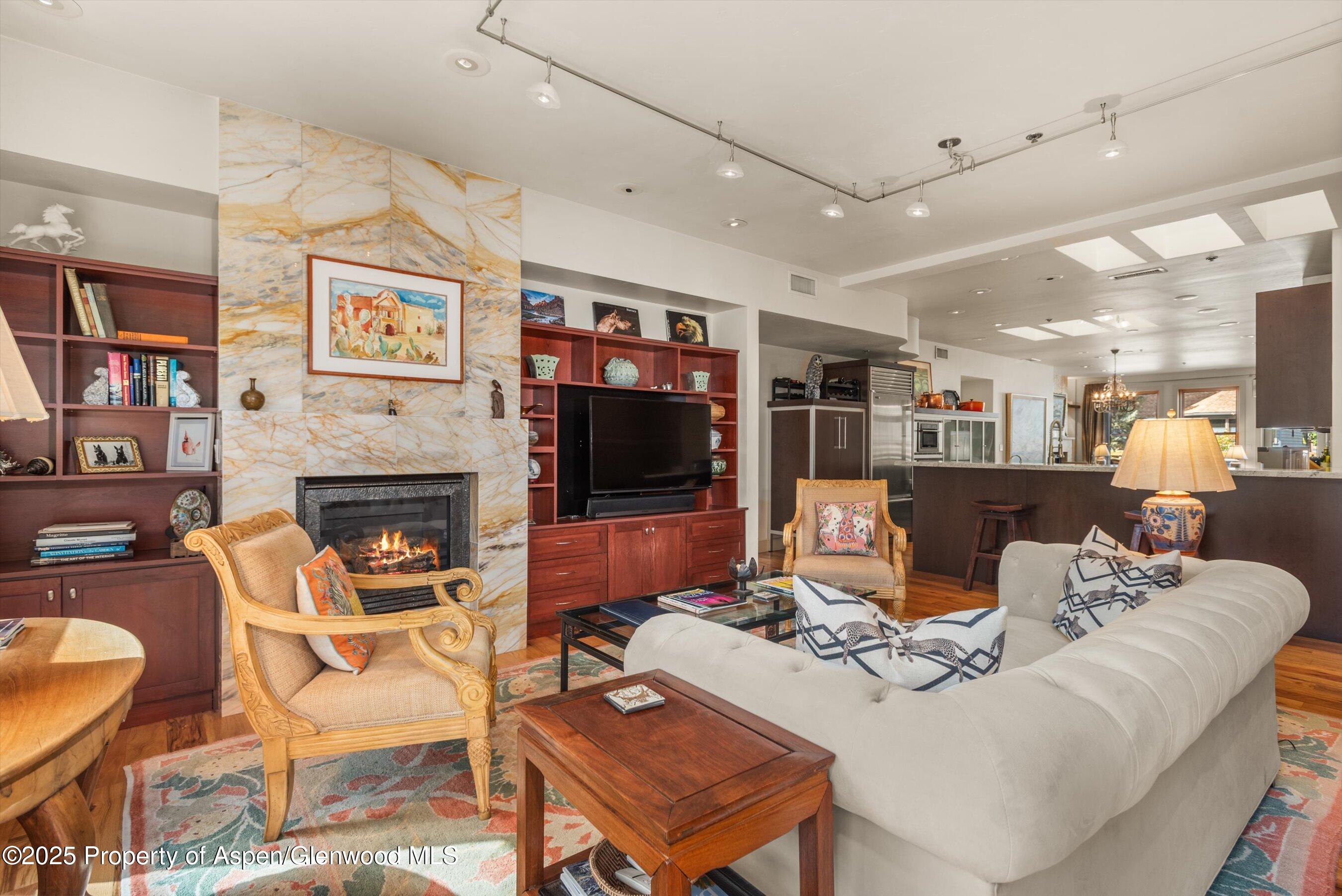 227 Midland Avenue, Unit 22 Basalt, CO 81621 - Photo 9 of 44 Living Room