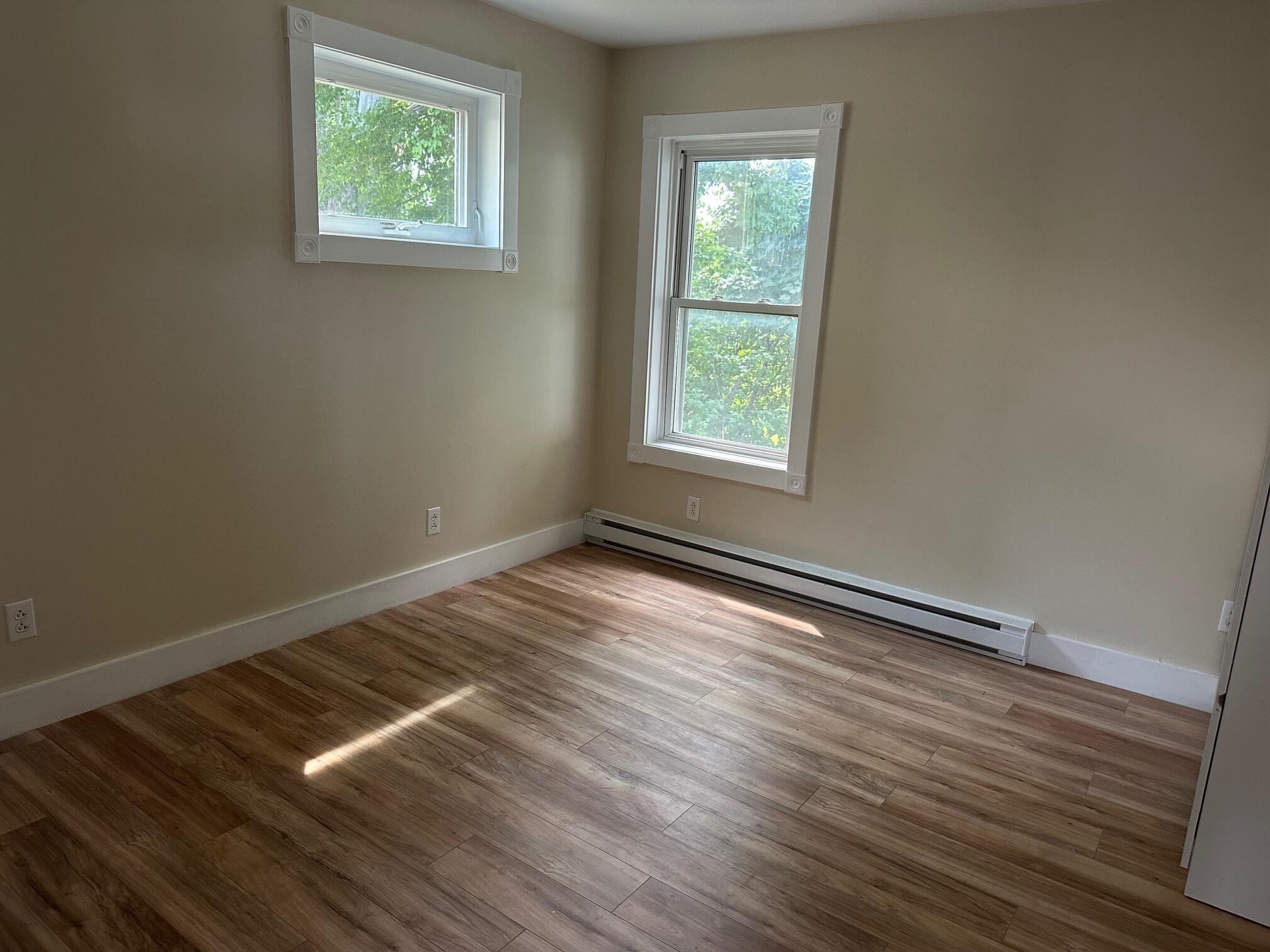 24 Riverside Avenue Plattsburgh, NY 12901 - Photo 12 of 22