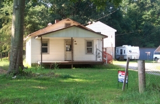 6514 Wood Road Louisville, KY 40258 - Photo 1 of 1 Primary Photo