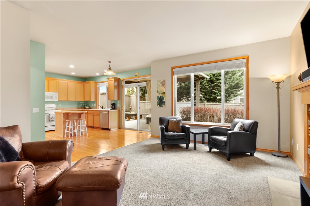 1130 184th Place Southeast Bothell, WA 98012 - Photo 8 of 30 Gallery Image 8