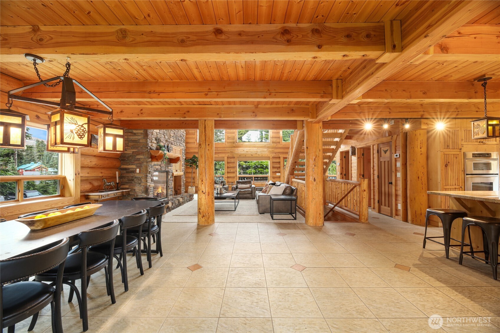 10 Rampart Way Snoqualmie Pass, WA 98068 - Photo 23 of 35 a view of a tables and chairs in patio