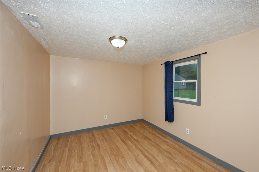 916 Abington Road Akron, OH 44312 - Photo 22 of 27