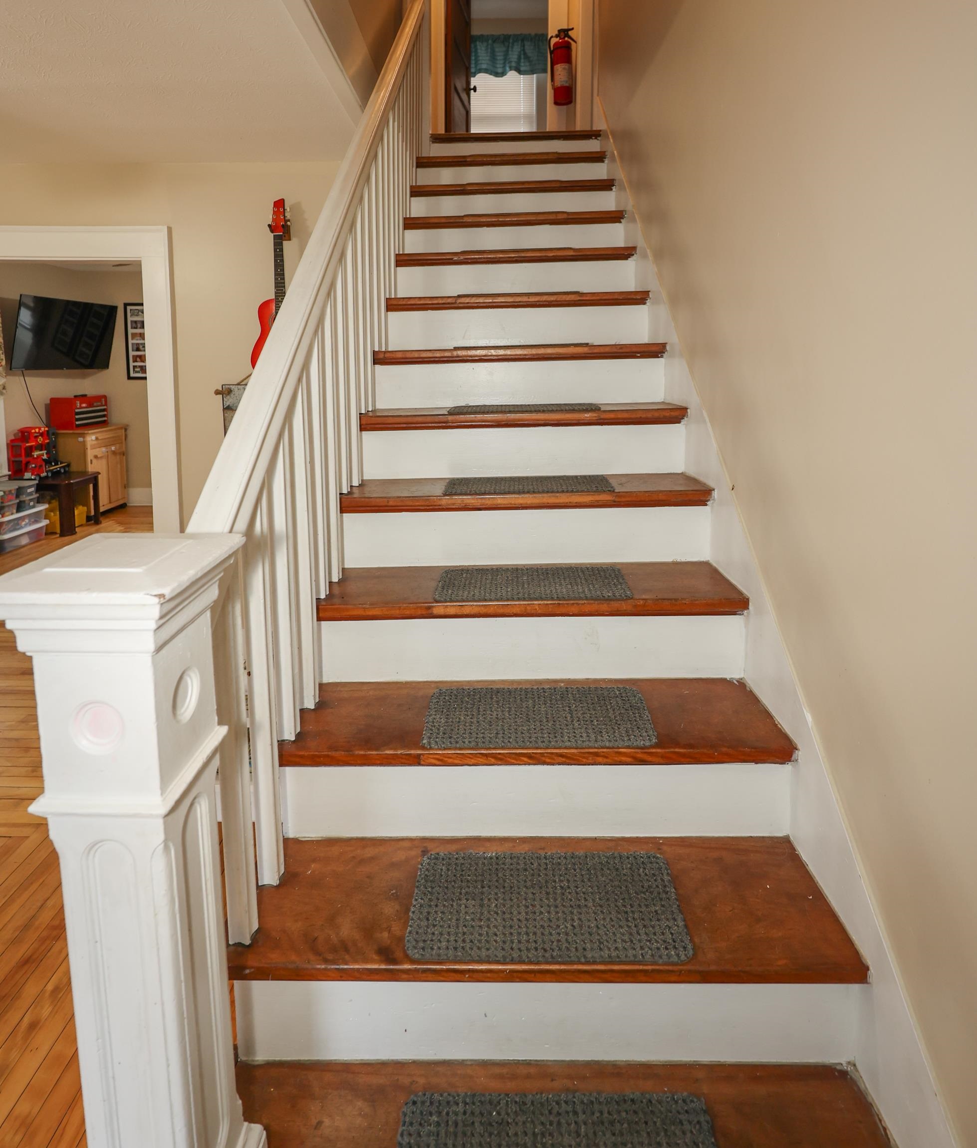 19 Maple Street Hooksett, NH 03106 - Photo 12 of 40 Gallery Image 12