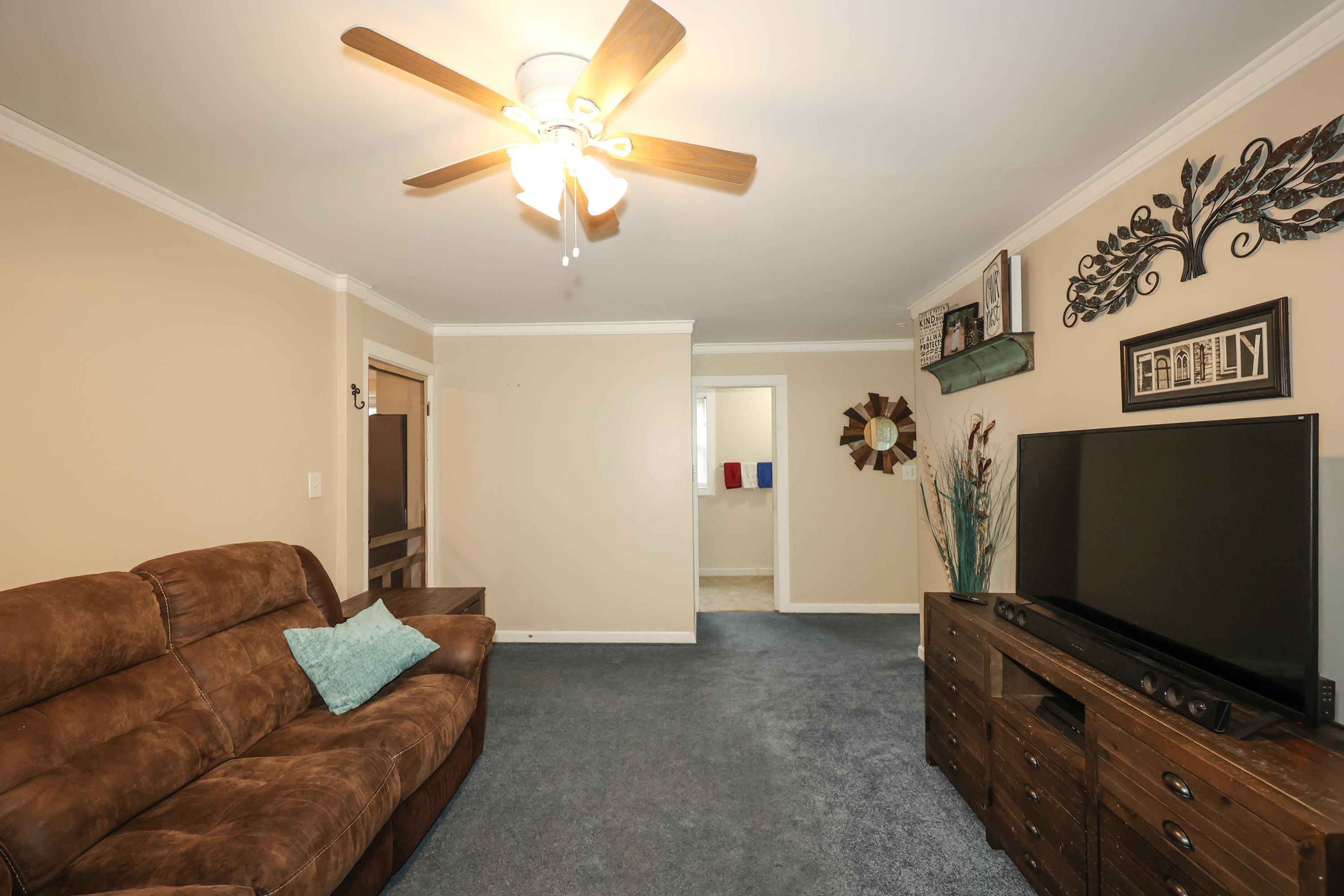 19 Maple Street Hooksett, NH 03106 - Photo 14 of 40 Gallery Image 14