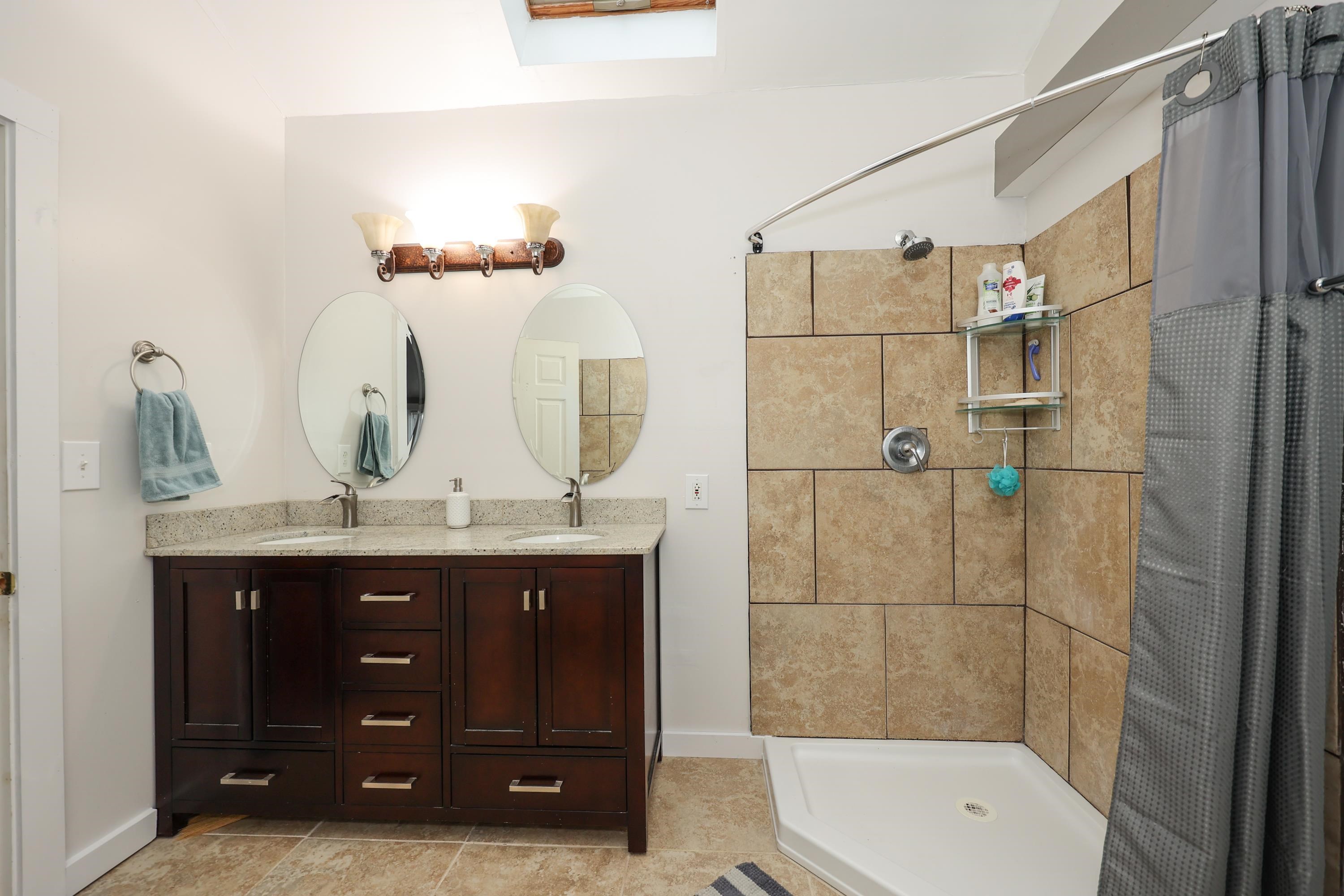 19 Maple Street Hooksett, NH 03106 - Photo 17 of 40 Gallery Image 17