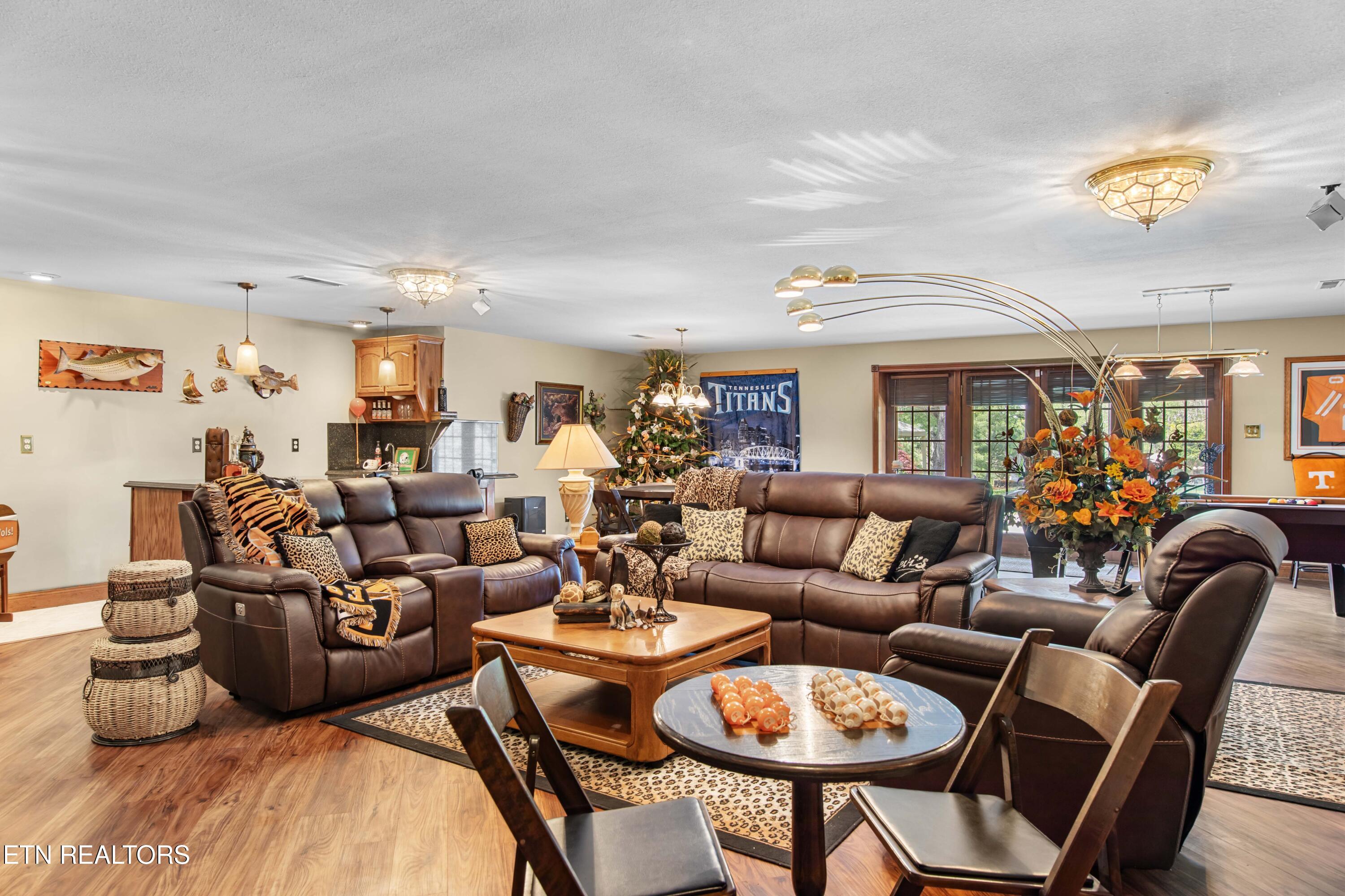 300 Lowe Road Huntsville, TN 37756 - Photo 46 of 60 030A1565-2