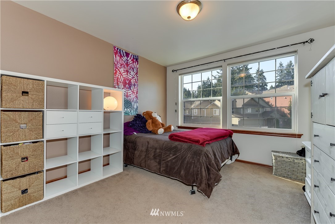 2025 241st Street Southwest Bothell, WA 98021 - Photo 19 of 25
