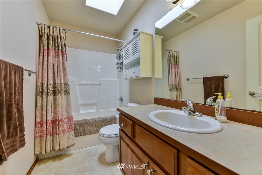 2025 241st Street Southwest Bothell, WA 98021 - Photo 21 of 25