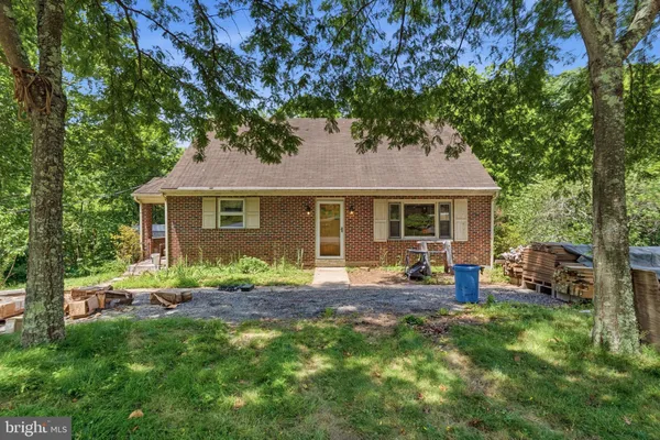 $200,000 | 248 Maugers Mill Road, Pottstown, PA 19464