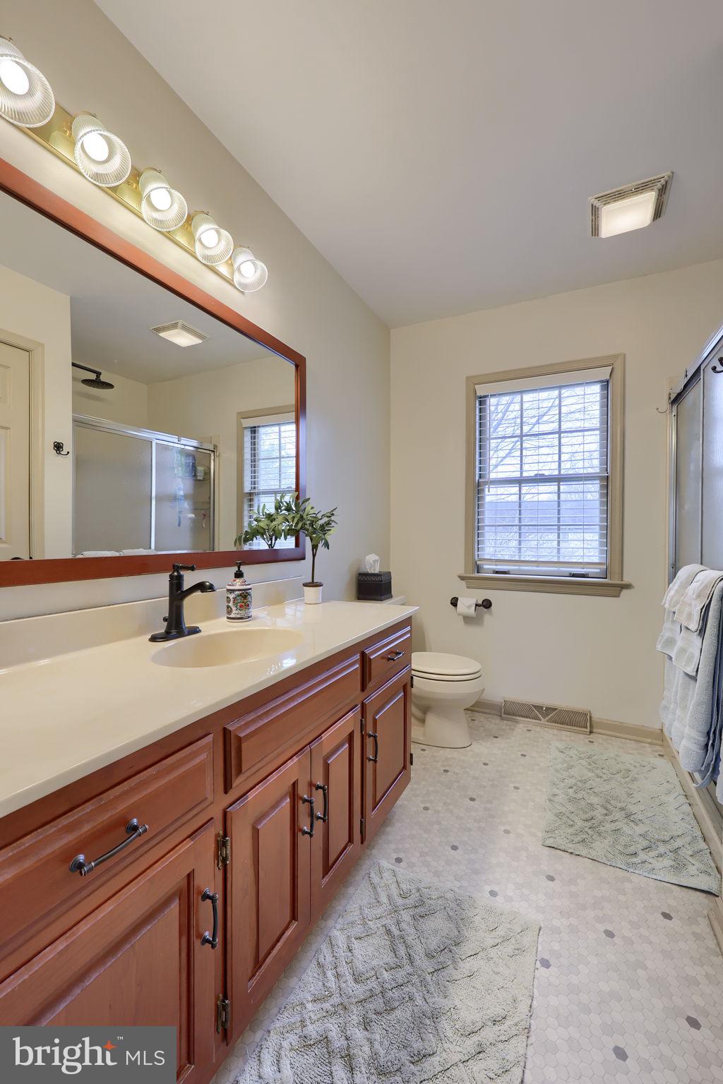 131 Milton Circle Lititz, PA 17543 - Photo 39 of 60