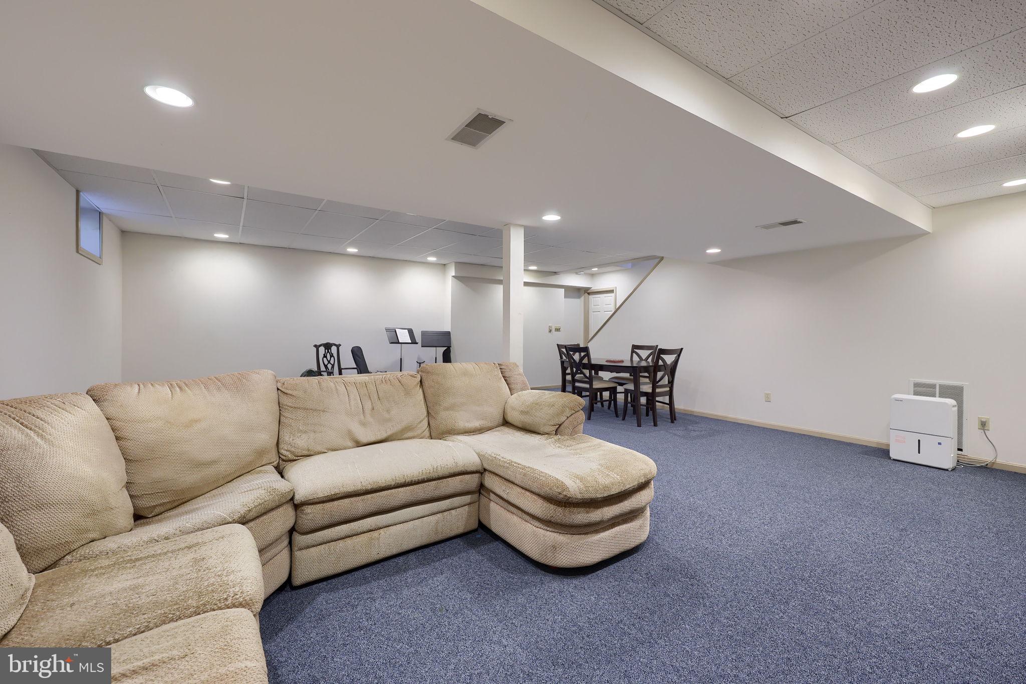 131 Milton Circle Lititz, PA 17543 - Photo 50 of 60