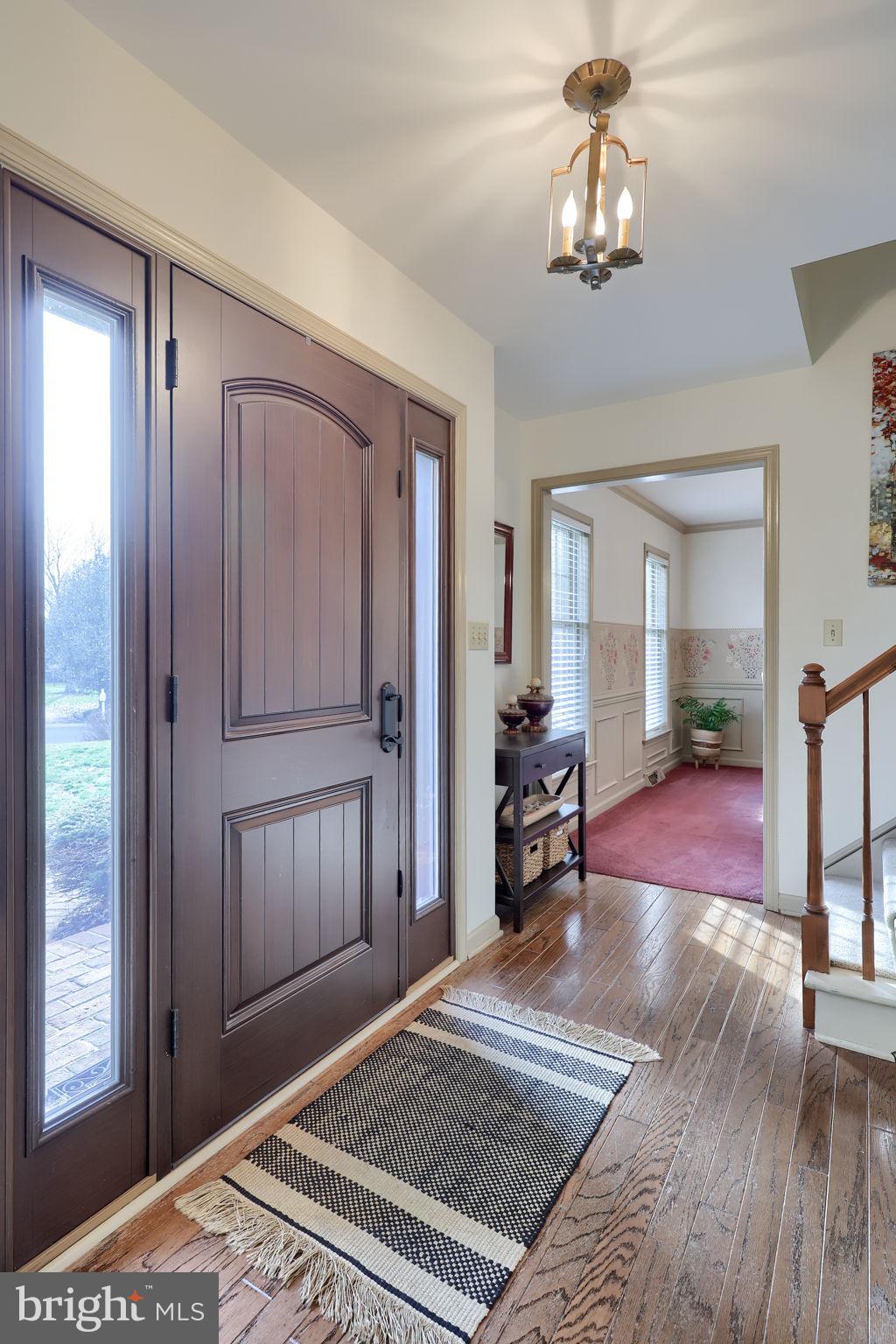 131 Milton Circle Lititz, PA 17543 - Photo 7 of 60