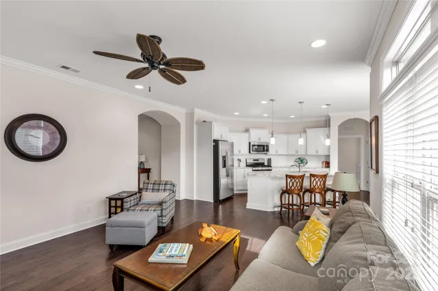 $600,000 | 1344 Garden Vista Drive, Matthews, NC 28104