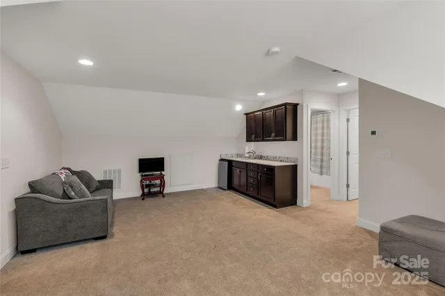 $600,000 | 1344 Garden Vista Drive, Matthews, NC 28104