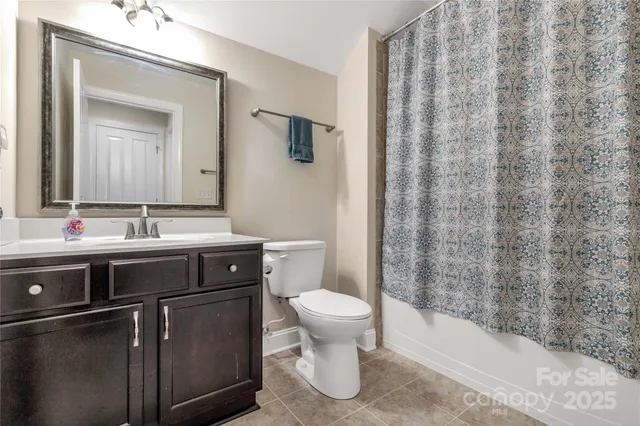 $600,000 | 1344 Garden Vista Drive, Matthews, NC 28104