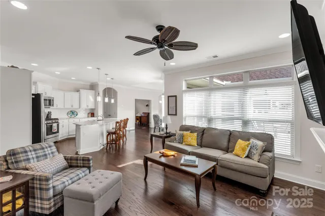 $600,000 | 1344 Garden Vista Drive, Matthews, NC 28104