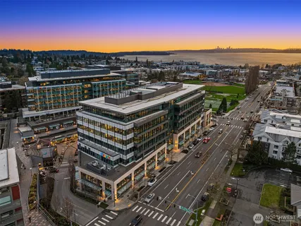 $749,000 | 605 5th Street, Unit B302, Kirkland, WA 98033