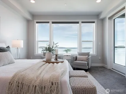 $1,575,000 | 4961 Main Street, Unit 701, Tacoma, WA 98407
