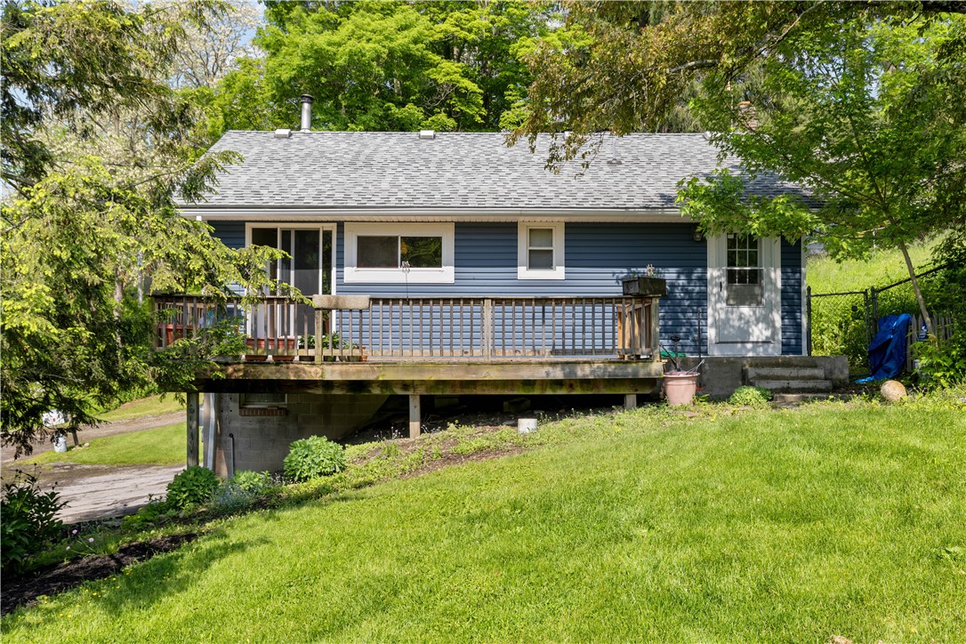 8471 Alpaugh Road Springwater, NY 14572 - Photo 3 of 25 side view