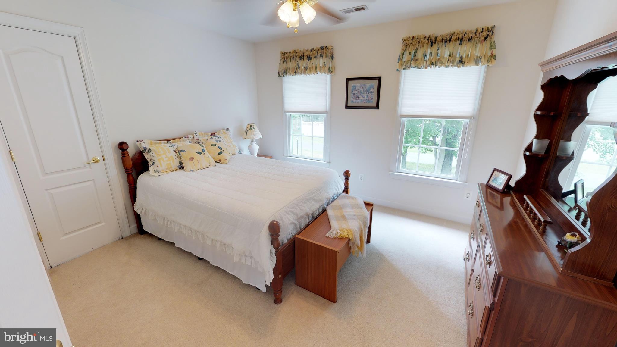 24723 Ridge Road Damascus, MD 20872 - Photo 15 of 29 Bedroom
