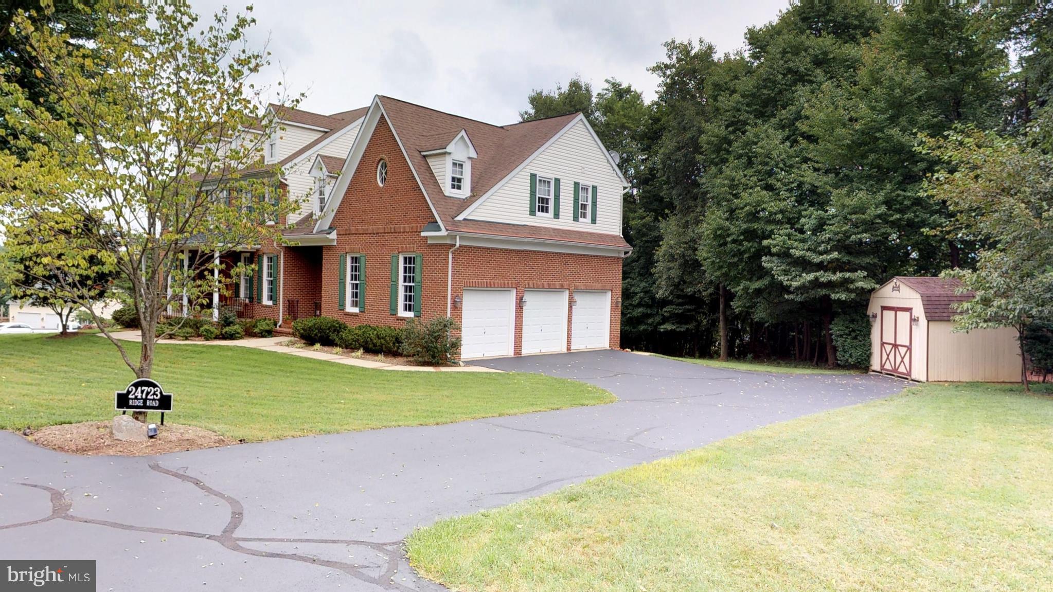 24723 Ridge Road Damascus, MD 20872 - Photo 29 of 29 Exterior (Front)