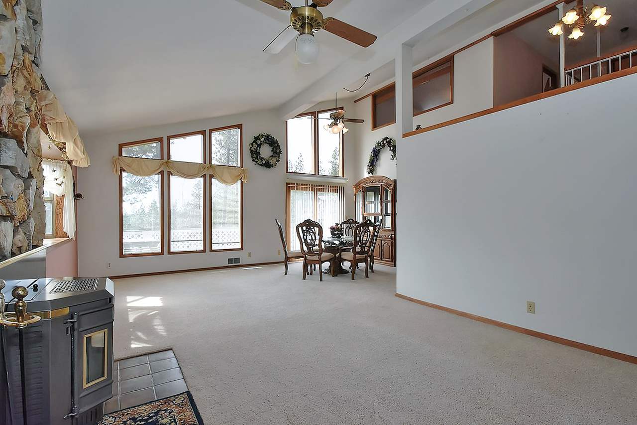 15415 East Cooper Road Mead, WA 99021 - Photo 4 of 20