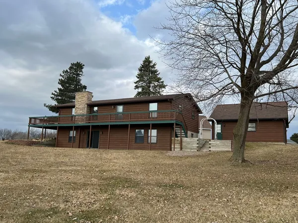 $332,900 | 1-80 Farragut Lane, Lake Carroll, IL 61046