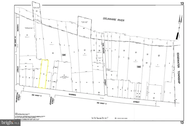 a black and white photo of a painting