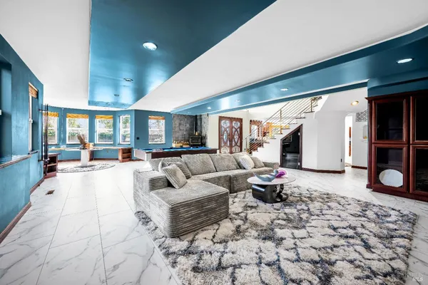 $844,200 | 1051 South Main Street, Willits, CA 95490