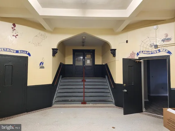a view of entryway