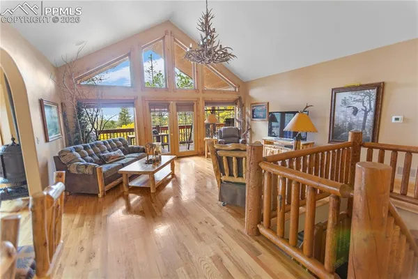 $750,000 | 610 Cochetopa Road, Florissant, CO 80816