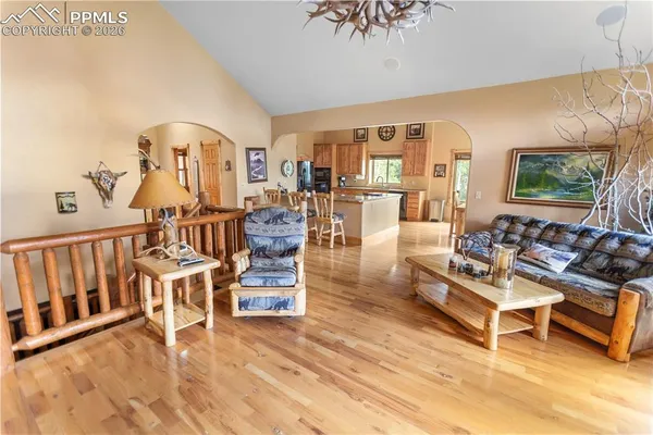 $750,000 | 610 Cochetopa Road, Florissant, CO 80816