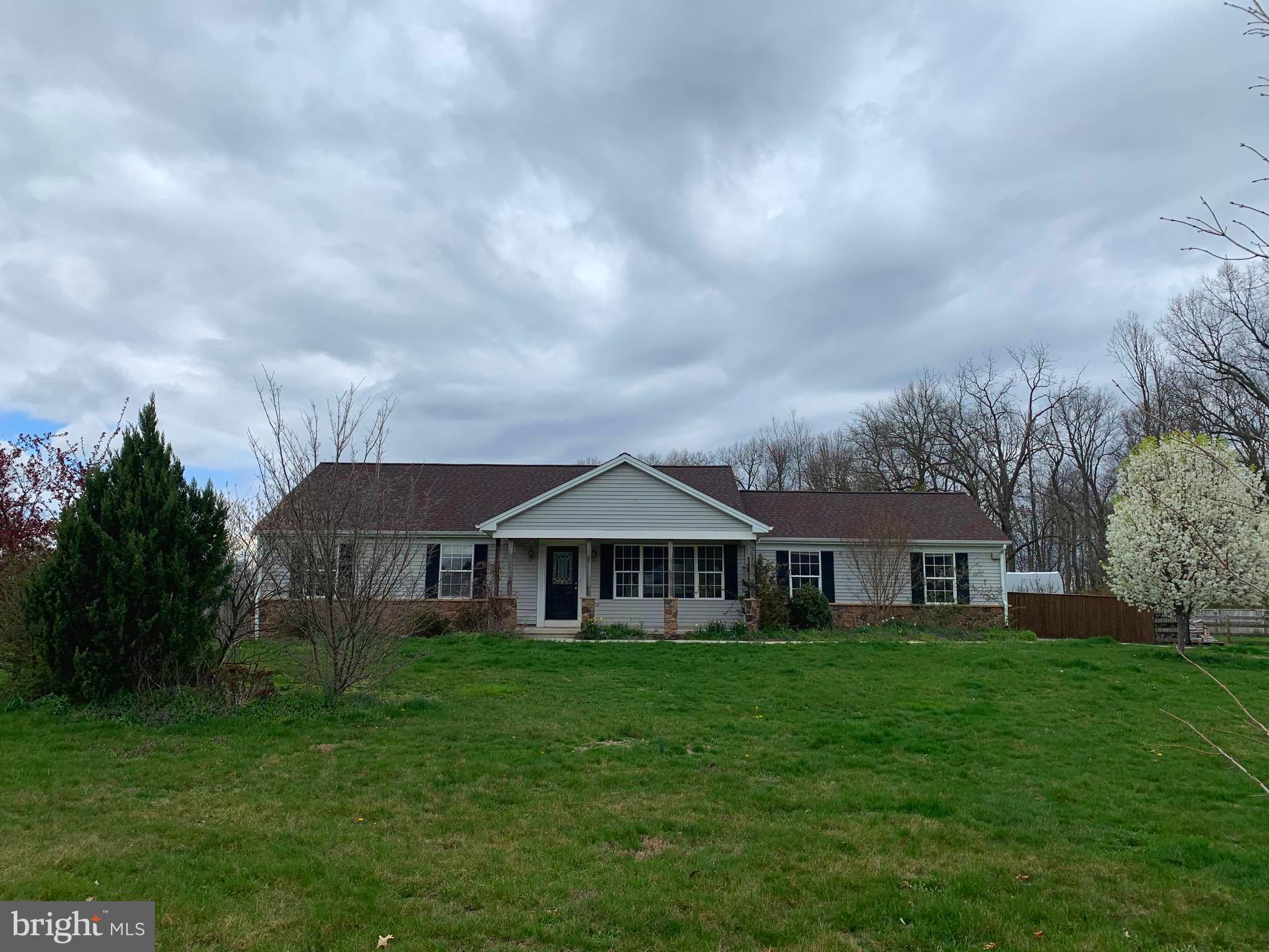 4743 Bentz Road Spring Grove, PA 17362 - Photo 5 of 93 Gallery Image 5