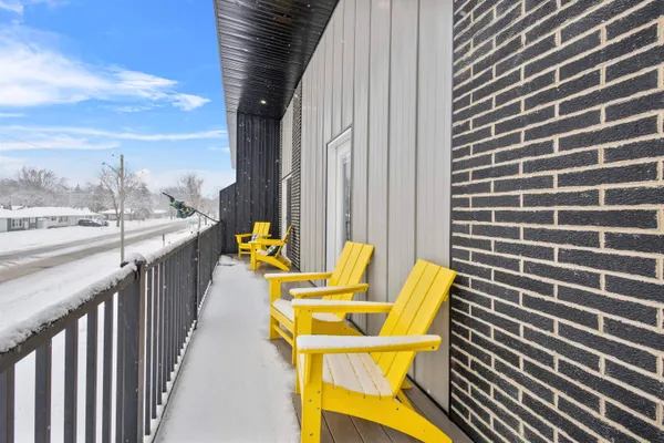 $599,900 | 1751 South Oneida Street, Green Bay, WI 54304