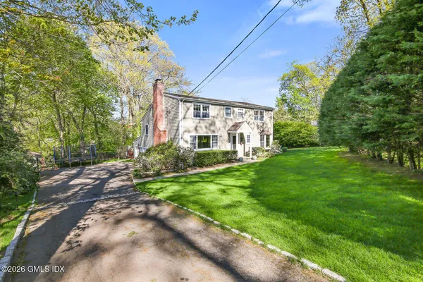 $2,100,000 | 29 Coventry Lane, Riverside, CT 06878