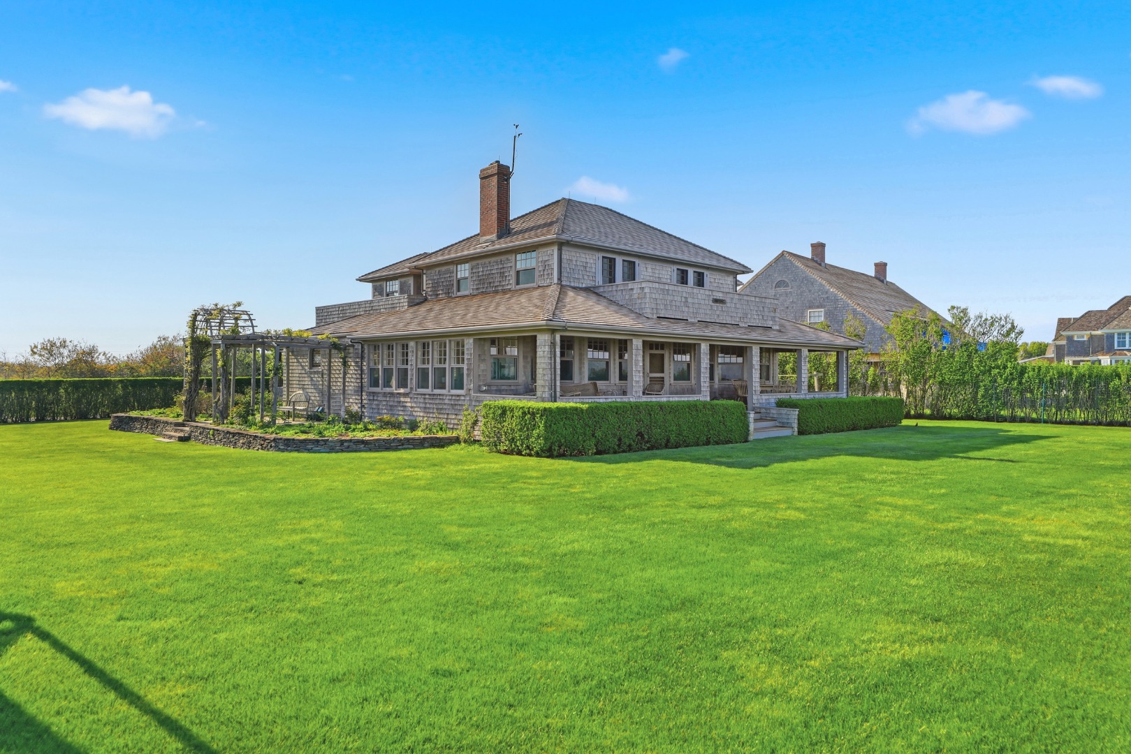59 Baxter Road Nantucket, MA 02554 - Photo 11 of 75