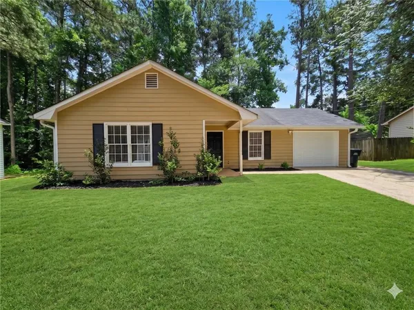 $275,000 | 5552 Shawnee Trail, Norcross, GA 30071