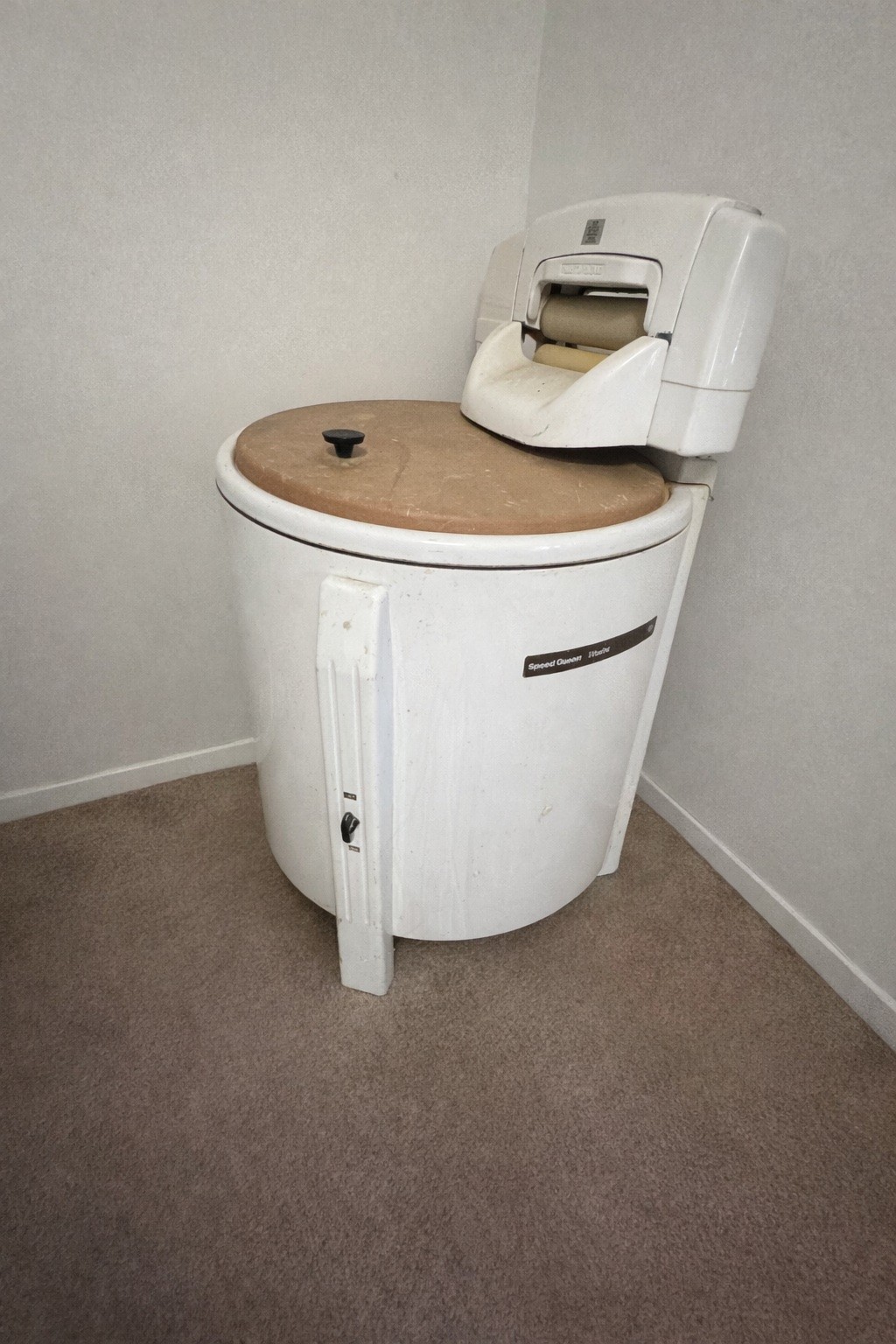 2813 She Boss Road Duck River, TN 38454 - Photo 19 of 21 a close view of a sink in a room