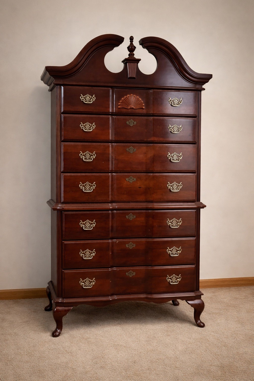 2813 She Boss Road Duck River, TN 38454 - Photo 10 of 21 a view of a dresser with a cabinet